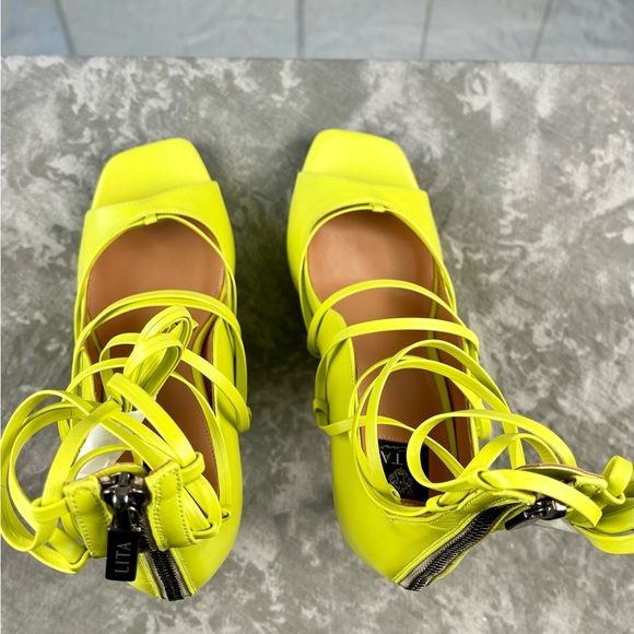 BN Lita By Ciara Strappy Heeled Sandal in Lime Size E40 - Picture 4 of 16
